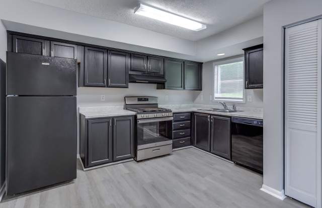 For Rent: 4-bedroom 2-bathroom single family home! Available NOW! photos photos