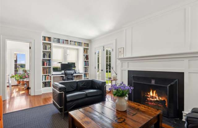 2803 Montauk Highway Gallery 4