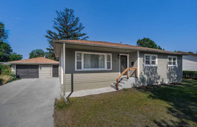 126 Ardmore Drive Gallery 1