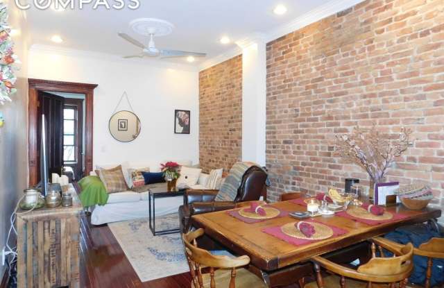 132 Underhill Avenue Gallery 2