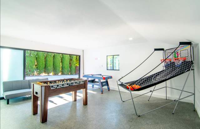 18328 Bessemer St Gallery 3