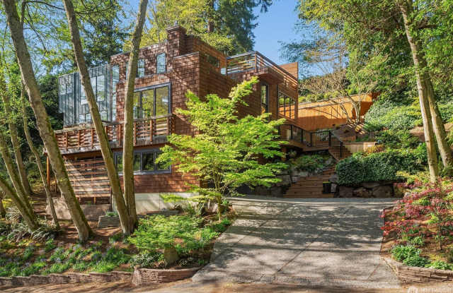3bd/2.25ba Edmonds House photos photos