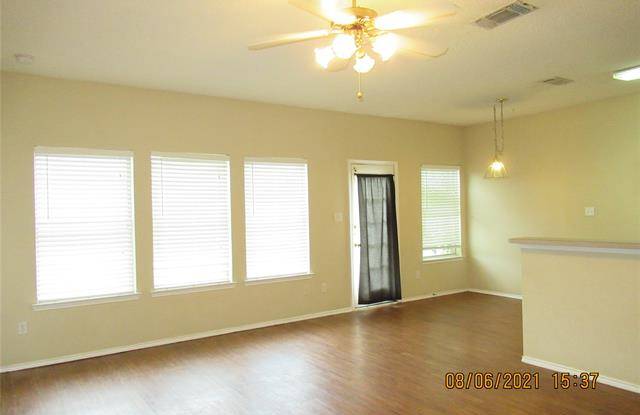 4844 Fishhook Court Gallery 4
