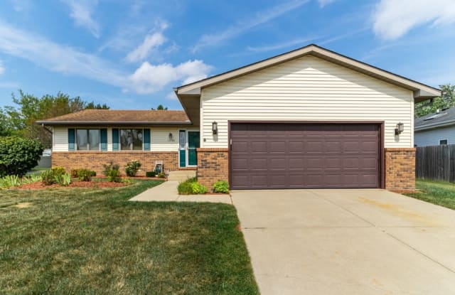13190 Snowberry Ln - 13190 Snowberry Lane, St. John, IN 46373