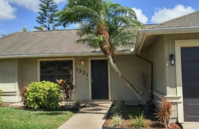 1331 SW Bellevue Avenue photos photos