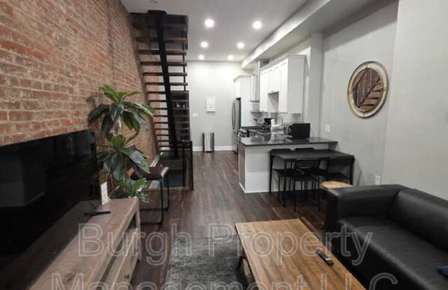 2512 Penn Avenue Gallery 3