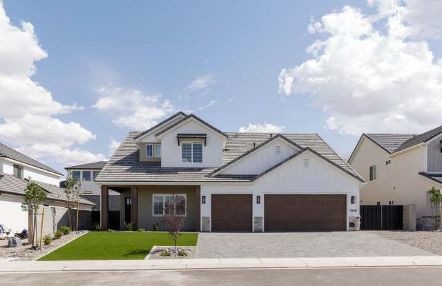 Gorgeous 5 bed 4 bath in Desert Canyons photos photos
