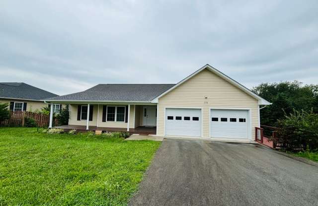 3 Bedroom 2 Bath House Gallery 4