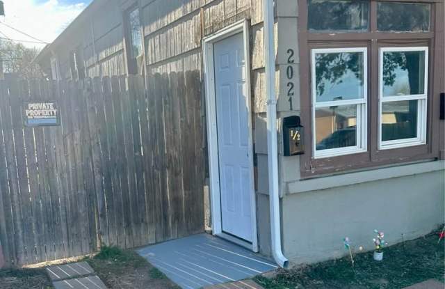 2021 1/2 4th Avenue photos photos