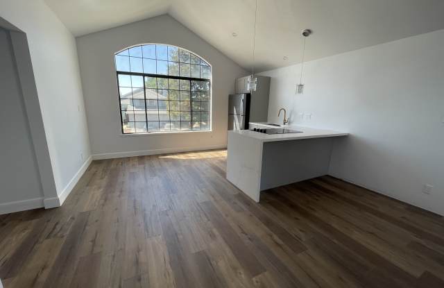 4404 Fawn Hill Court photos photos