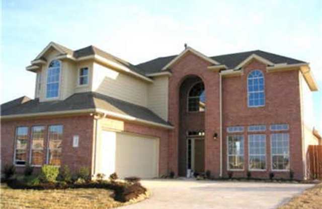 5818 Little Grove Drive - 5818 Little Grove Drive, Pearland, TX 77581