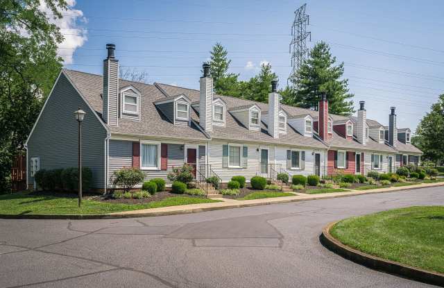 10787 Colonial Woods Ct Gallery 2