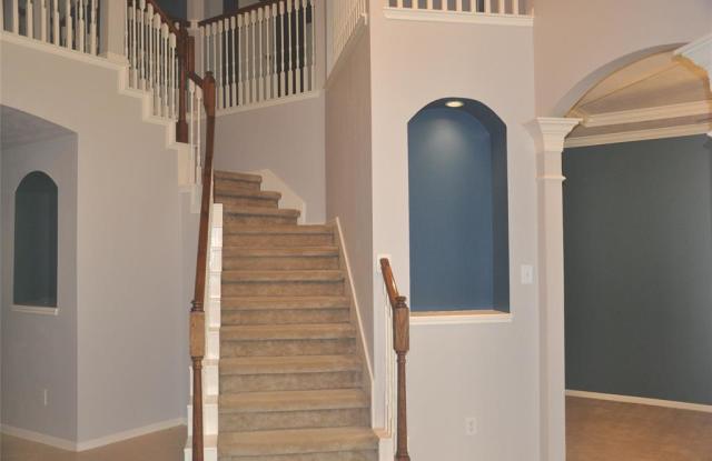 6226 Canyon Chase Drive Gallery 2