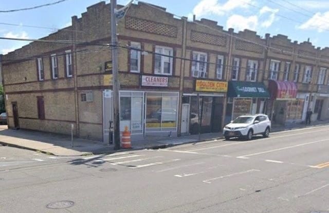 296 N Main Street - 296 North Main Street, Freeport, NY 11520