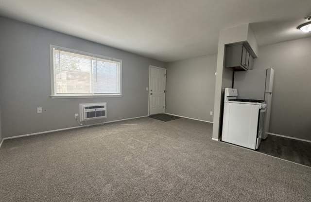 4441 Oakwood Boulevard - #1 Gallery 3