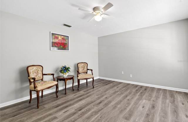 Move-in Ready 3BR/2BA NW Gainesville Home - Available NOW! Gallery 4