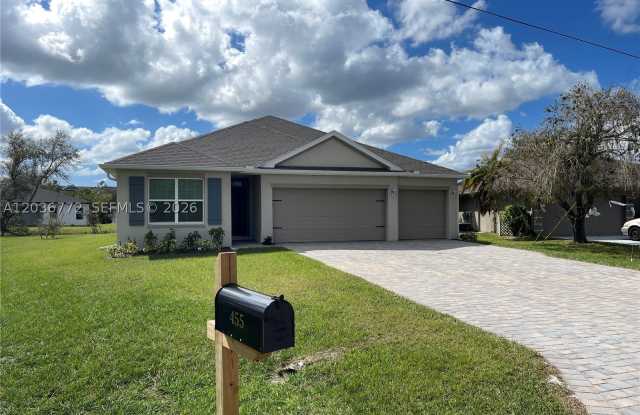 455 Londrina Dr photos photos 455 Londrina Dr photos photos
