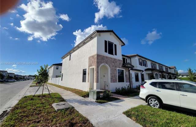 11404 W 33rd Ct photos photos