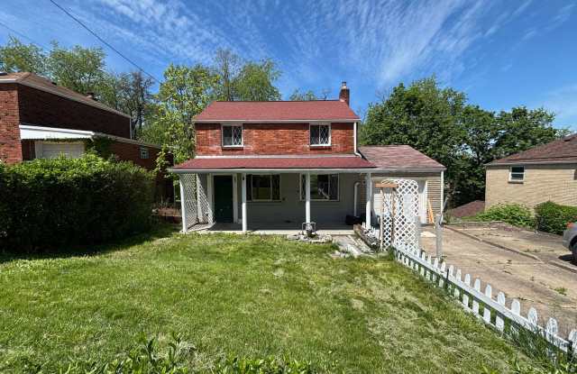 Tired of being a renter and want to own your own home? This is a Lease with Option to Purchase deal (this is NOT a traditional rental). photos photos