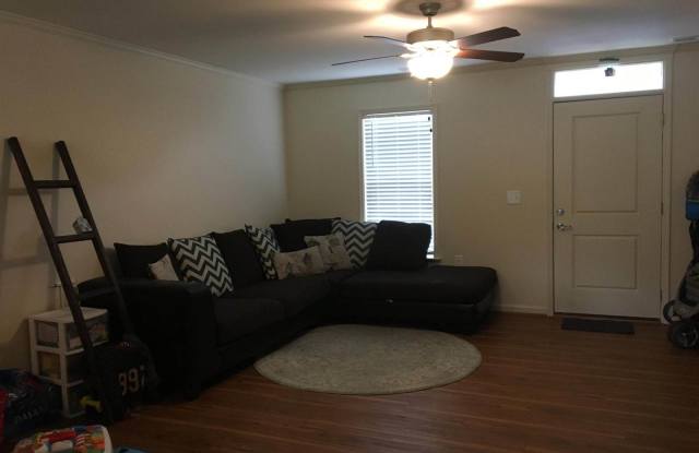 413 Sullivan Loop Road Gallery 2