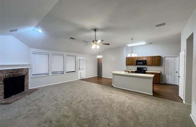 2500 Eisenhower Drive Gallery 3
