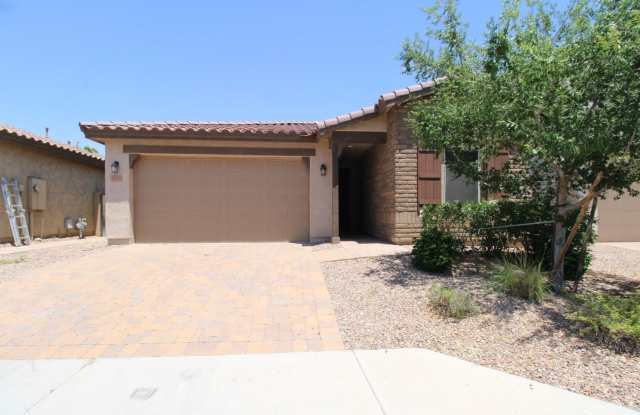 Stunning 3-bedroom, 3-bathroom home located in the heart of Peoria, AZ. photos photos