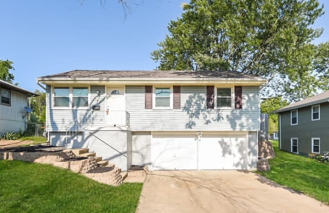 707 North Third Street - 707 North 3rd Street, Independence, MO 64050