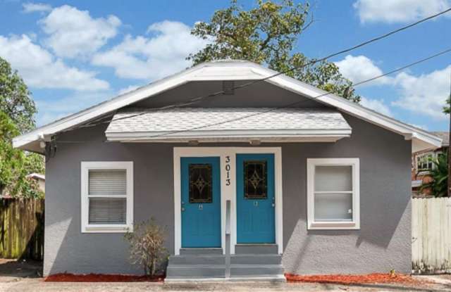 3013 W IVY STREET - 3013 West Ivy Street, Tampa, FL 33607