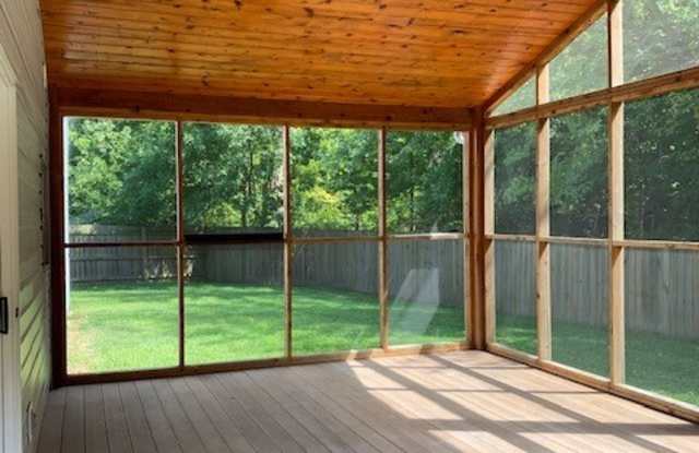 2903 Braxton Court Gallery 3