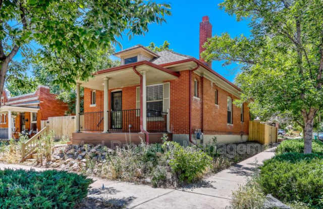 3027 N Hooker St photos photos