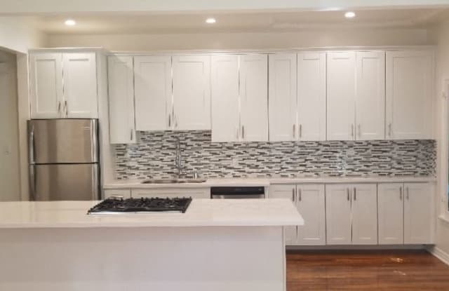 409 S Cloverdale Ave 101 - 409 South Cloverdale Avenue, Los Angeles, CA 90036