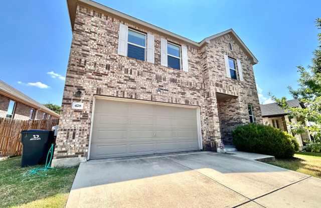 4/BR 2.5/BA Home with Garage, Laundry Room  Playground photos photos