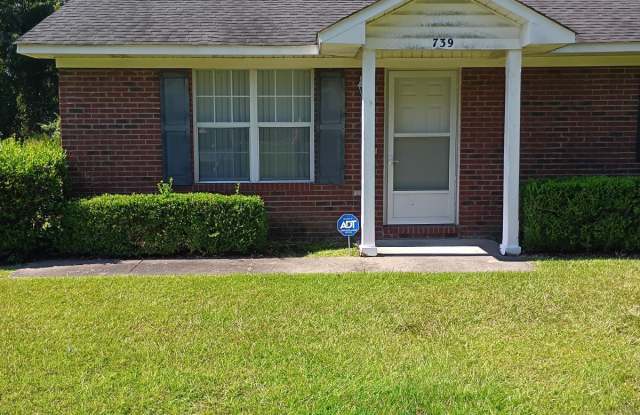 739 Hwy 24/50 photos photos