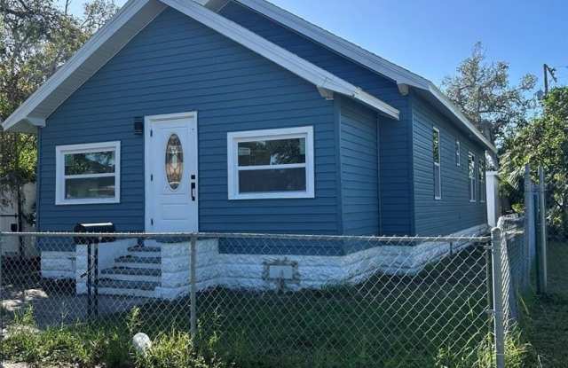 1218 13TH AVENUE S photos photos