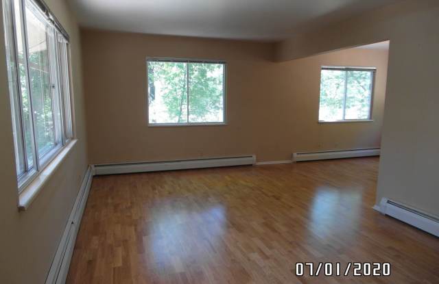 537 Park Dr Gallery 4