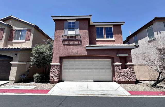 4 BEDROOM 2.5 BATH HOME IN MOUNTAINS EDGE - 1 WEEK FREE Gallery 3