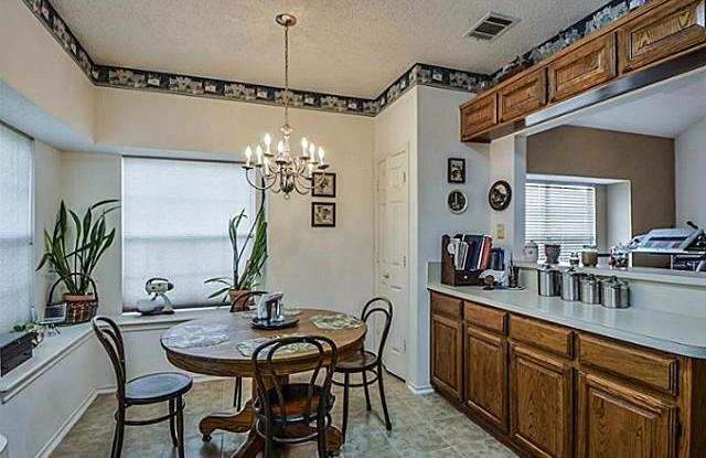 1708 Shady Creek Drive Gallery 4