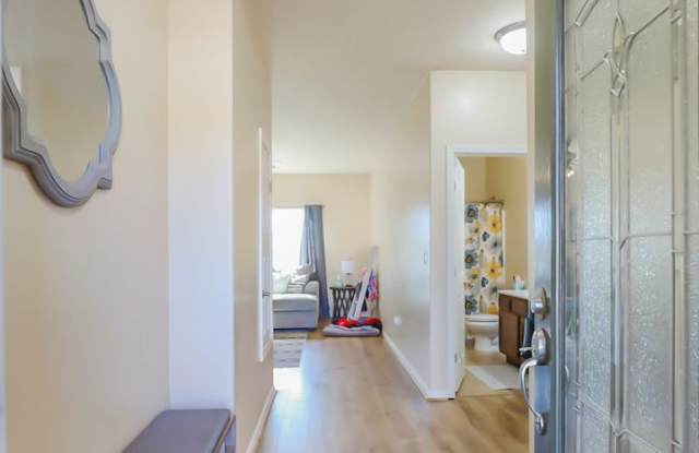 Pet Friendly 4 Bed 2 Bath Home! Gallery 4