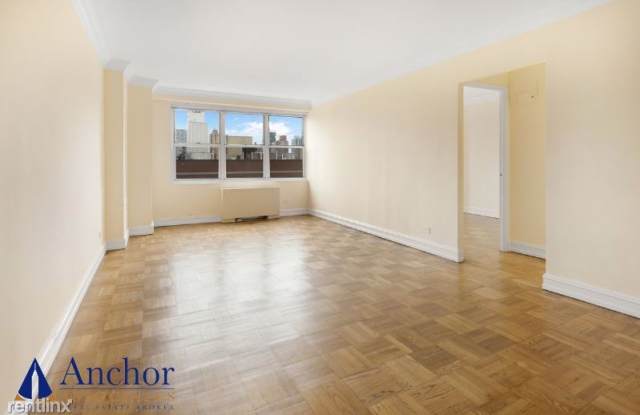 889 Eighth Ave, Gallery 3
