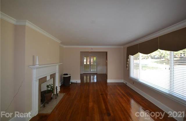 4448 Halstead Drive Gallery 4