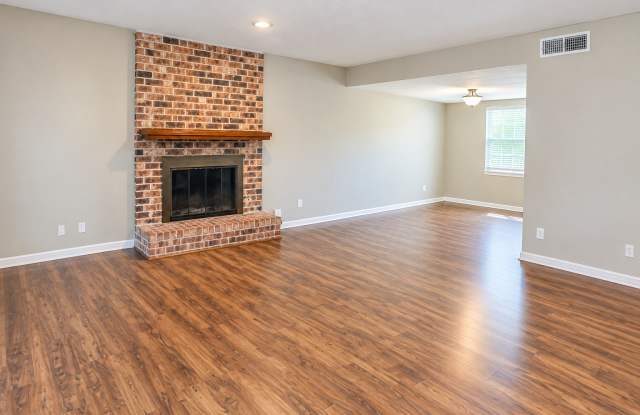 12534 Split Rail Pkwy Gallery 3