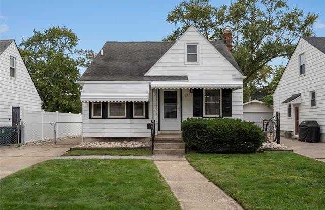 212 Devillen Avenue photos photos