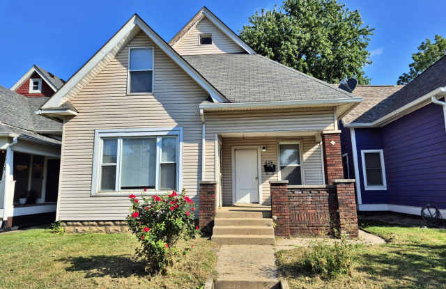 624 Lincoln Street photos photos
