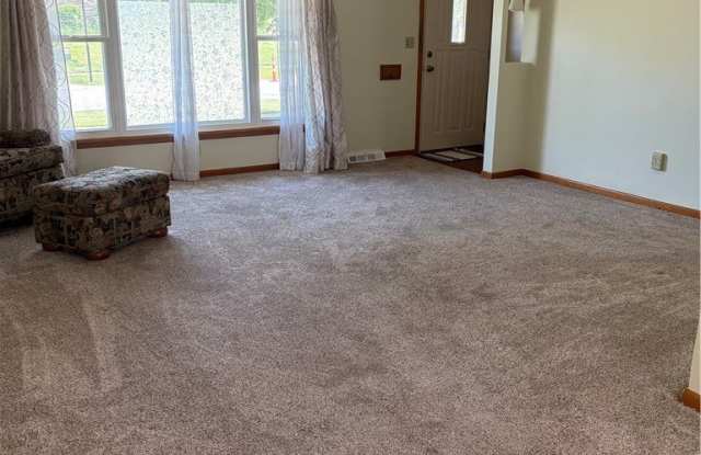 6894 Lalemant Drive Gallery 2