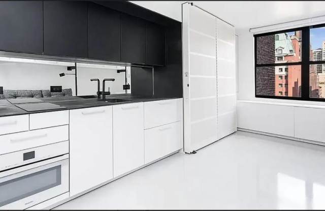 237 Madison Avenue Gallery 4