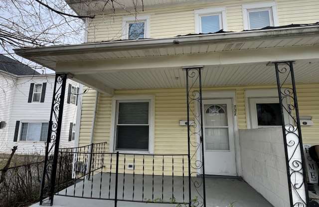 732 Winchester Avenue - 2 photos photos