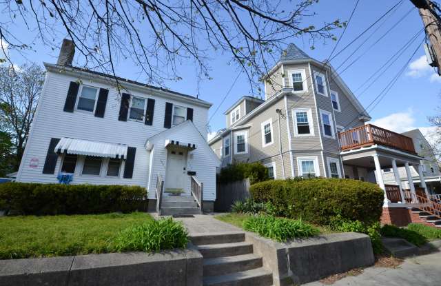135 Massachusets Ave - Full House - 135 Massachusetts Avenue, Providence, RI 02905