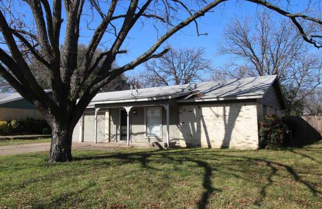 2901 Lanette Ln Gallery 2