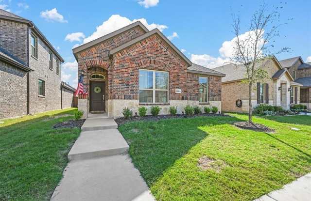 1524 Bennington Lane photos photos