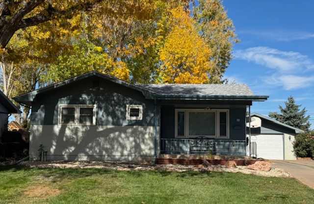 ALL PROSPECTIVE TENANTS MUST SUBMIT A $58 NON-REFUNDABLE APPLICATION FEE PER APPLICANT ONLINE AND BE PRE-QUALIFIED PRIOR TO ANY SHOWINGS - 85 Duke Street, Pueblo, CO 81005